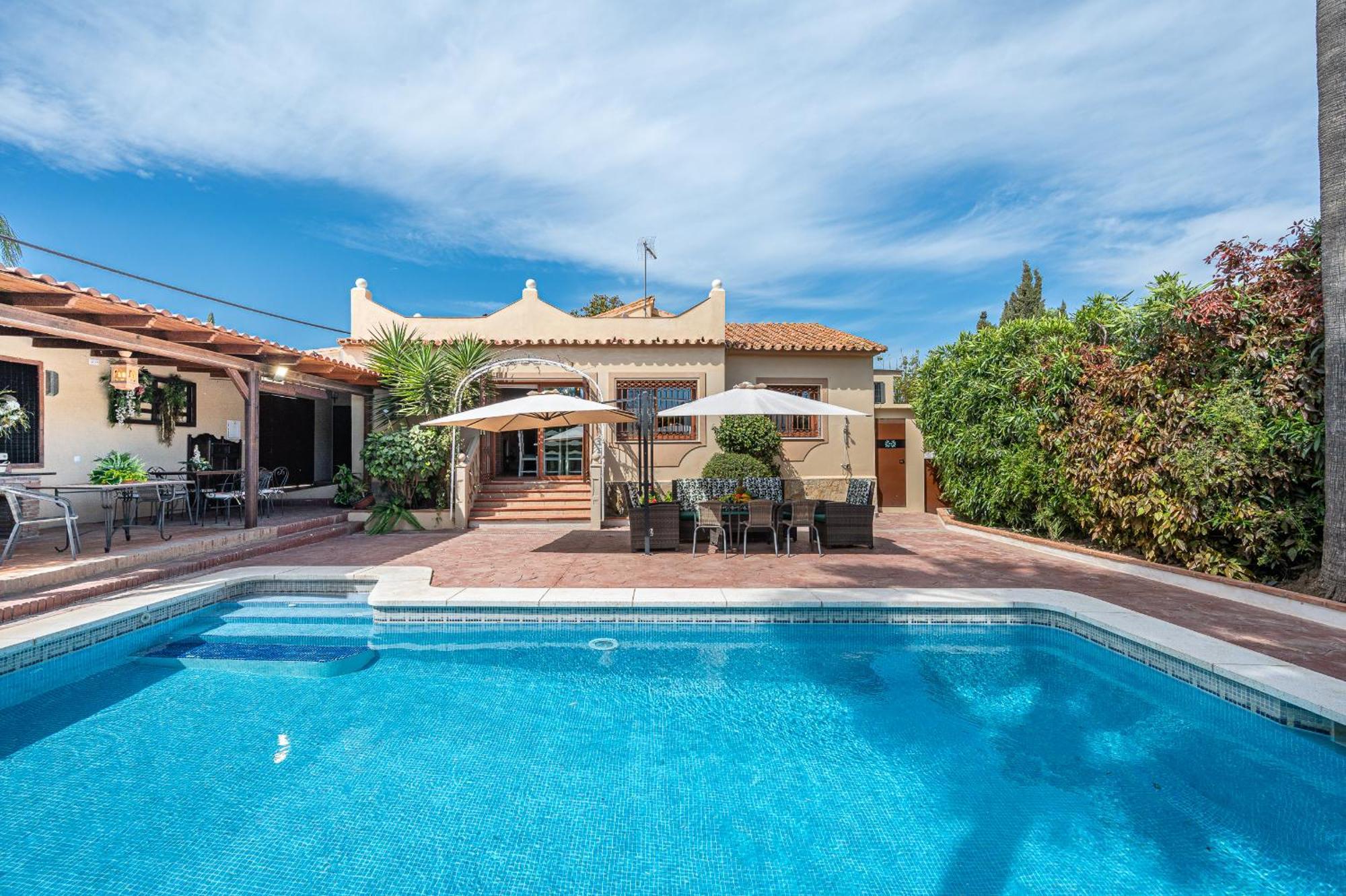 CHALET EN MARBELLA, Casa Valle Iruelas Exterior foto